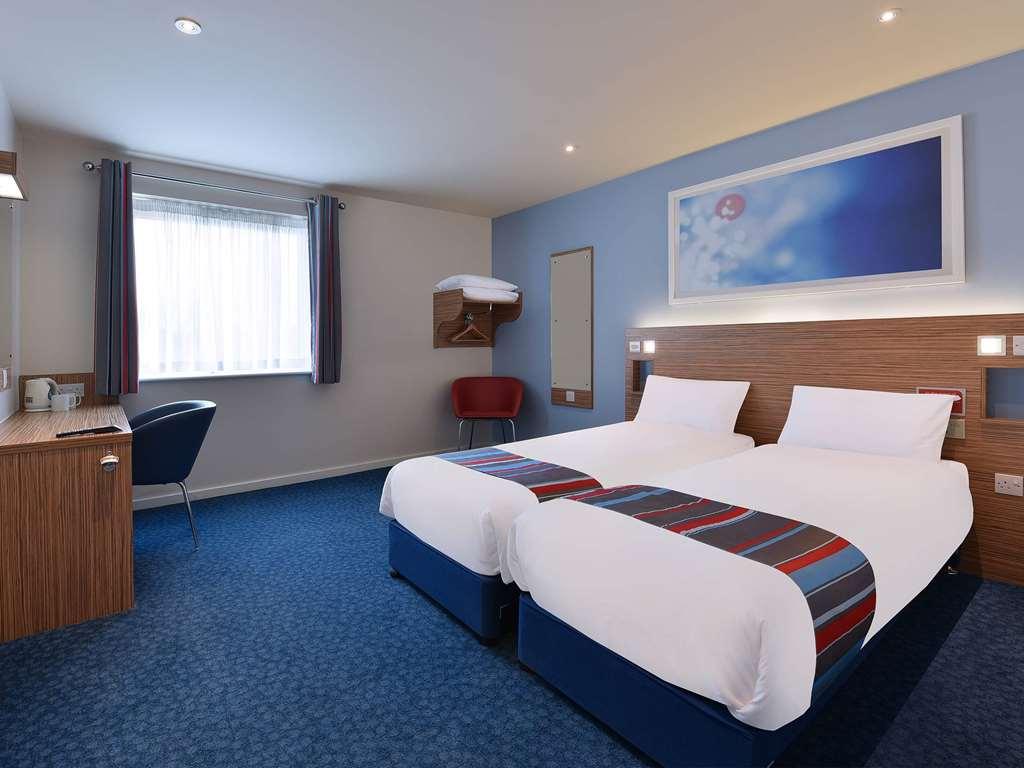 Travelodge Chester Central Rum bild